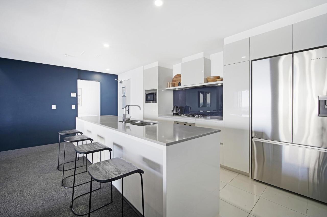 Circle On Cavill Sub Penthouse W/ 4 Bedrooms Голд-Кост Екстер'єр фото